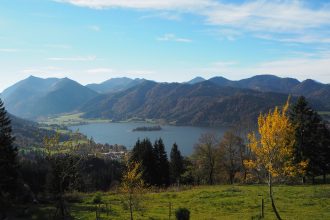 Aussicht von der Schliersbergalm auf den Schliersee